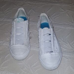 Blowfish White Casual Sneakers